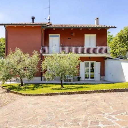 Pace, Luminosita E Comodita A Due Passi Dal Garda Volta Mantovana Exterior foto